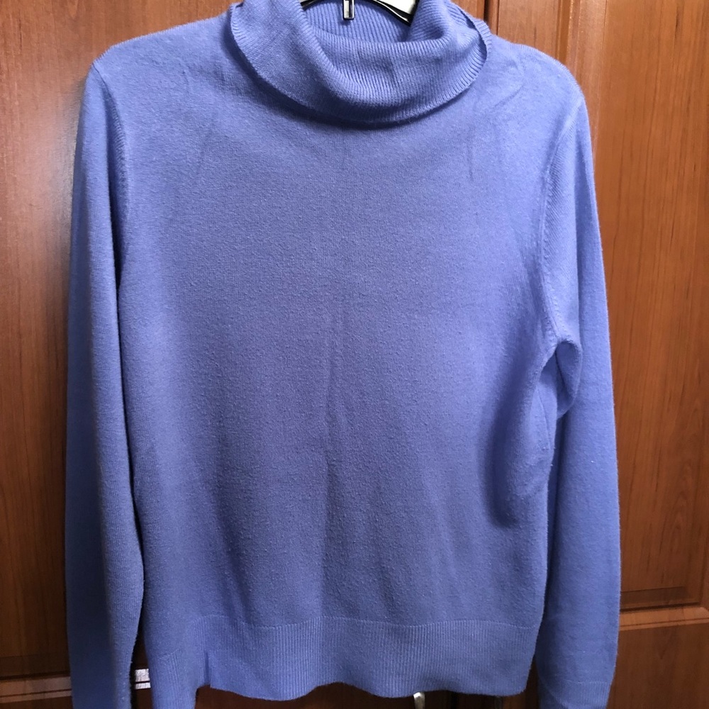 Purple thin soft sweater